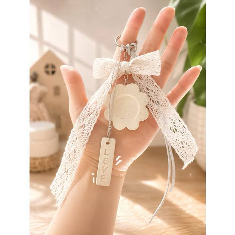 Đá Xoa Tay Bông Hoa | Keychain